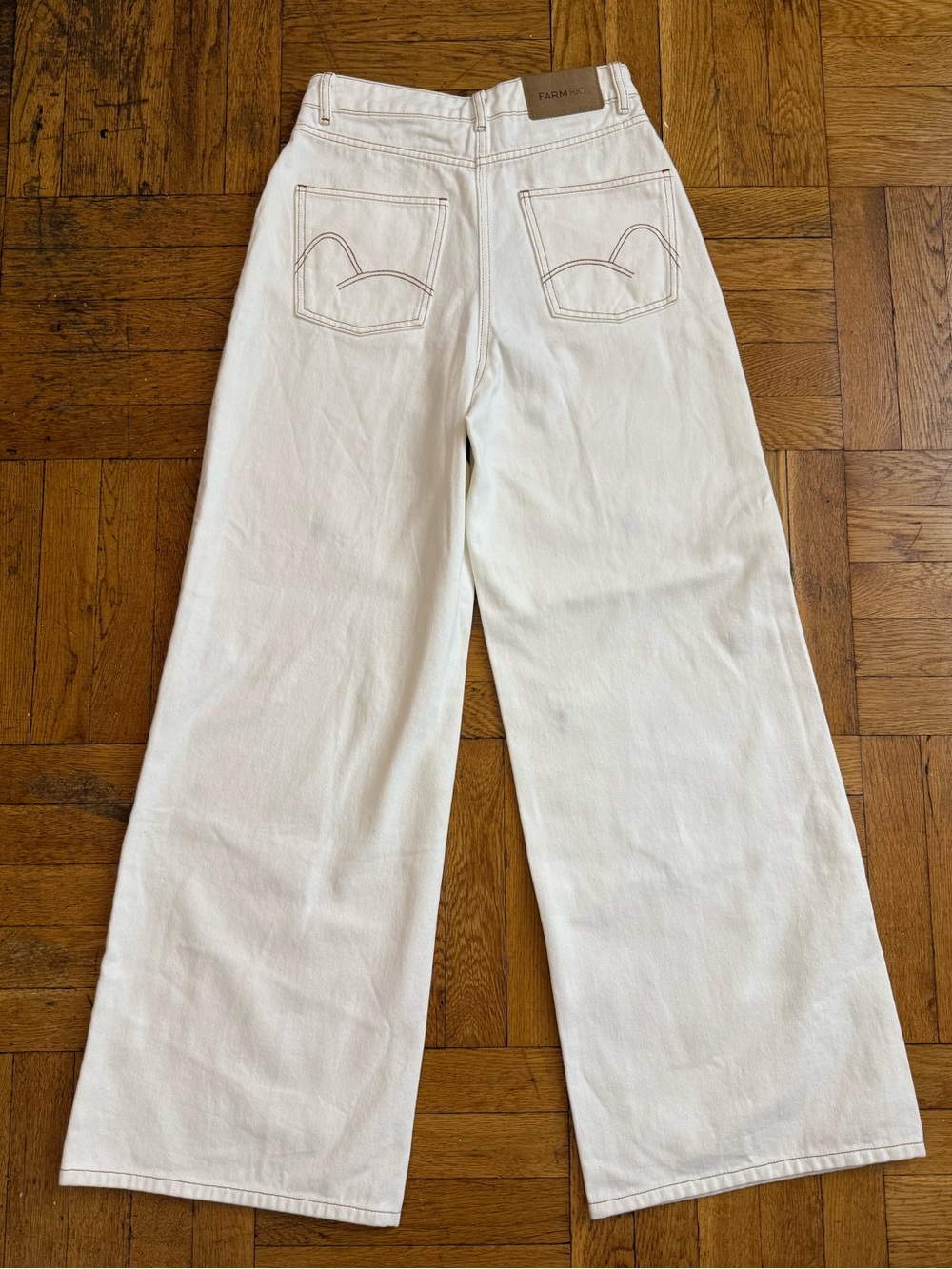 Farm Rio Embroidered Coconut Off-white Beaded denim - Picture 2 of 13